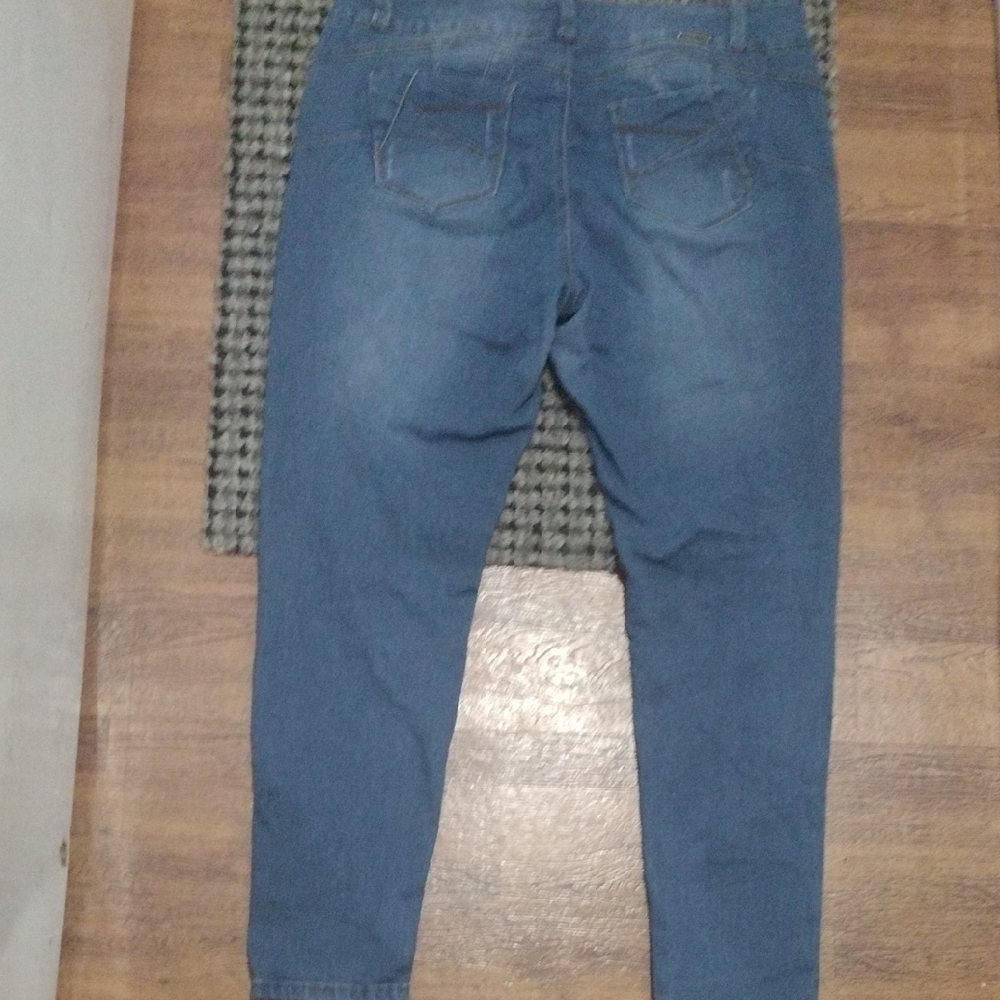 Stylish Blue Ankle-Length Women's Jeans - Picture 11 of 14